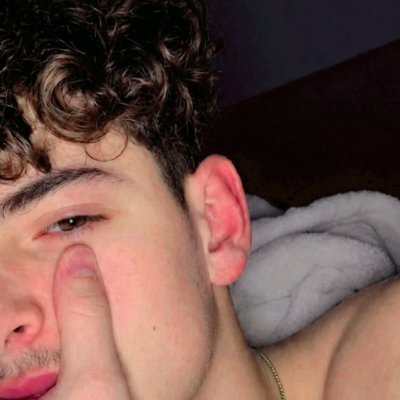 het_y7's profile picture