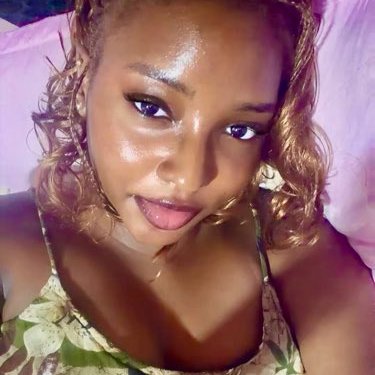 efeemena's profile picture