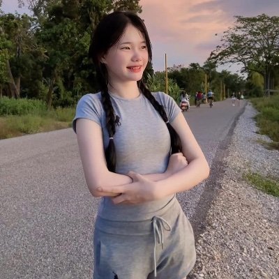 องุ่น's profile picture