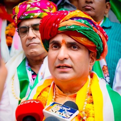 DharmendraS_inc's profile picture
