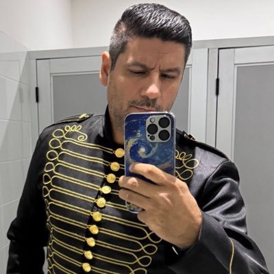 ISIDRO's profile picture
