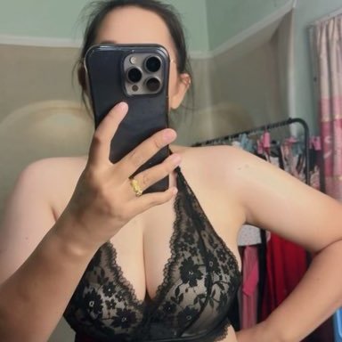 ฝ.ฝ้าย ชอบนอน's profile picture