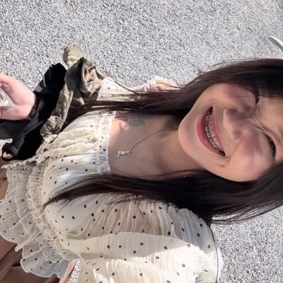 ไอติมม👅's profile picture