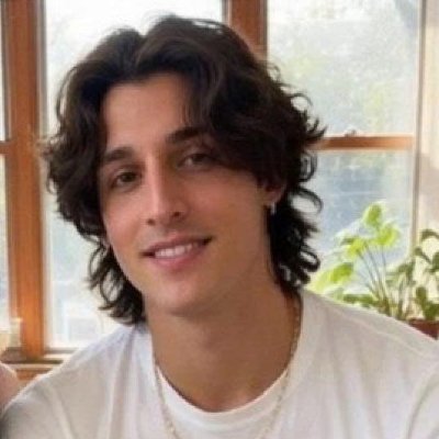 TrinaRamos9204's profile picture