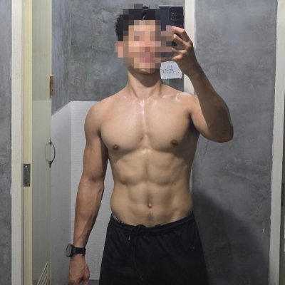 somkhaning_cnx's profile picture