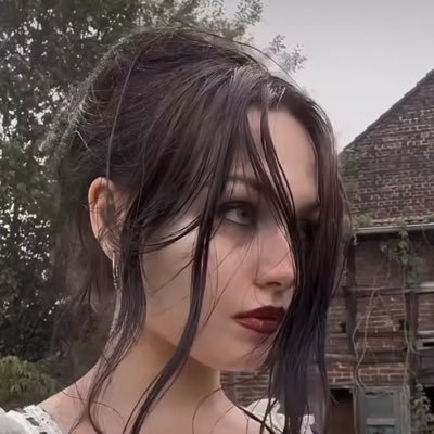 ِ's profile picture