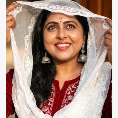 Meenu_off123's profile picture
