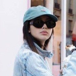 jae ( less active )'s profile picture