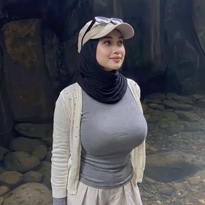 segarnihxc's profile picture