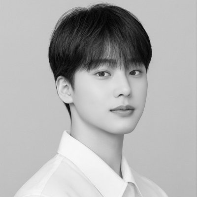 StrictlyYun's profile picture