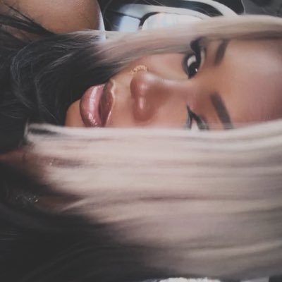 swiss bae 🇨🇩's profile picture