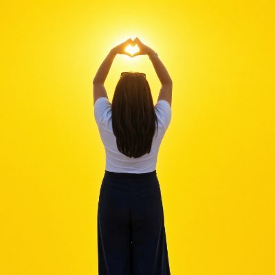 Miss tweet's profile picture