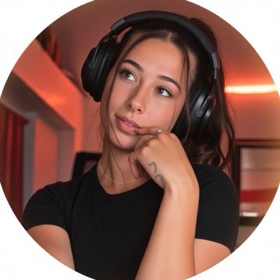 Charlotte Adidict's profile picture