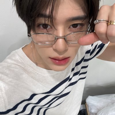 왕토끼숀 ݁♡ Ი𐑼⋆'s profile picture