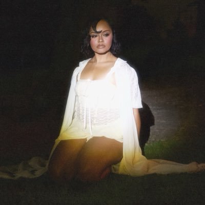 nomi.'s profile picture