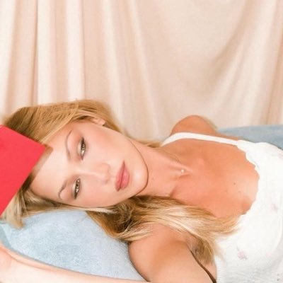 crftetee's profile picture