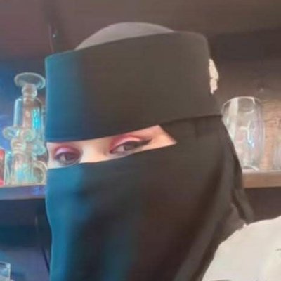 cjlqe8's profile picture