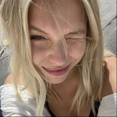 deno's profile picture