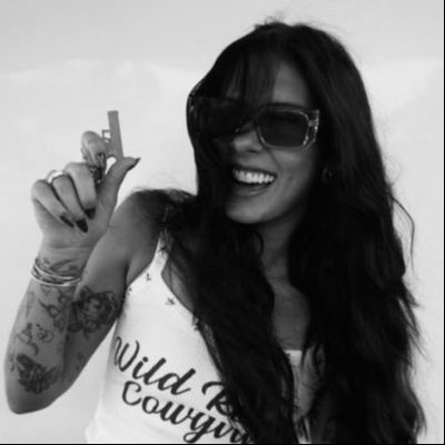 mairacomenta's profile picture