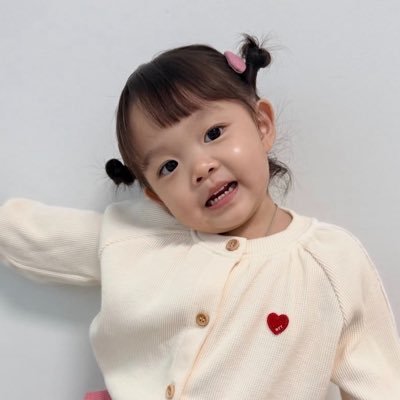 milinajane's profile picture