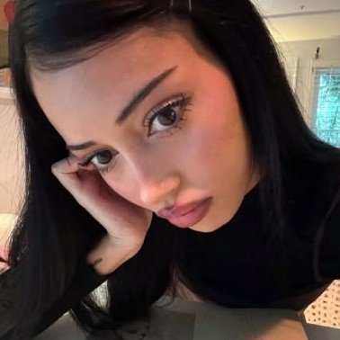 ⋆'s profile picture