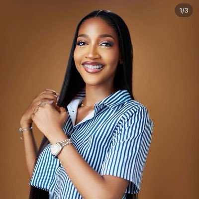 Vee_Ndapz's profile picture