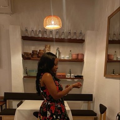temiakanmode's profile picture