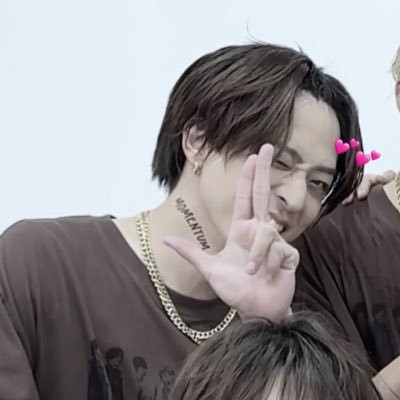 𝐓's profile picture