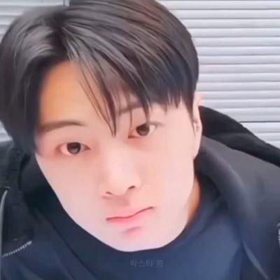 lejaandary's profile picture