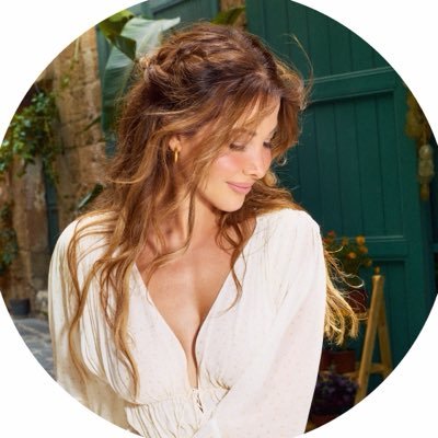 NancyAjram's profile picture