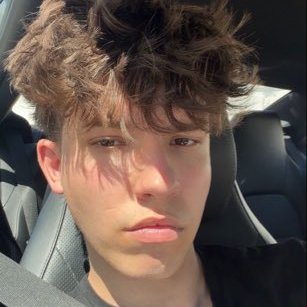Manutwinkx's profile picture