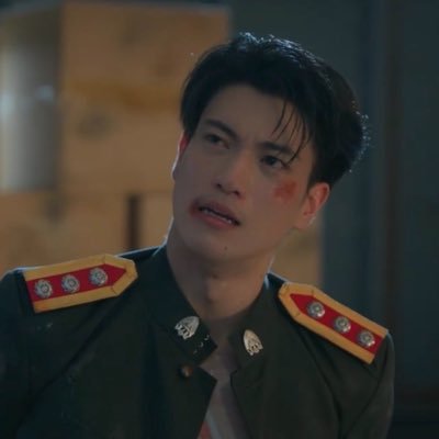 น้ำตาจ่าเด้ง's profile picture