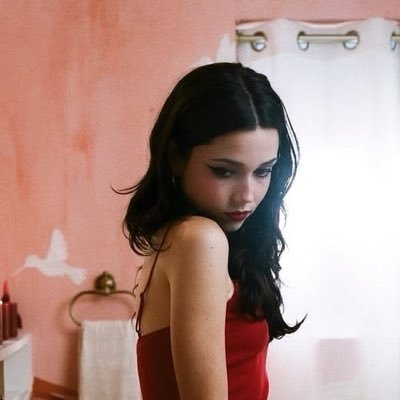 1Justdifferent's profile picture