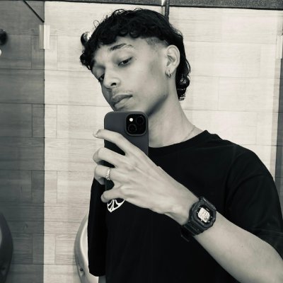 an𝖉er ॐ's profile picture