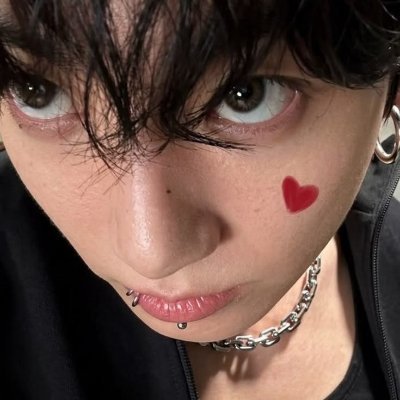 noir gug day🐇's profile picture