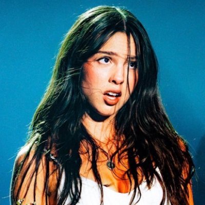 balladofalivie's profile picture