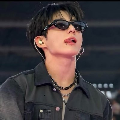 mimi⁷🐣 is NORMALᴬᴿᴵᴿᴬᴺᴳ's profile picture