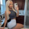lucyyyyy profil fotoğrafı