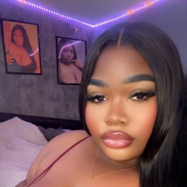 𝐭𝐚𝐲𝐥𝗼𝐫 🍒's profile picture
