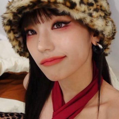 b≷ IS SEEING ITZY J-3🖤's profile picture