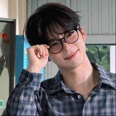 euphrosez's profile picture