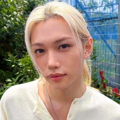 mimi 🤍☯︎˚.⋆ & that's profile picture