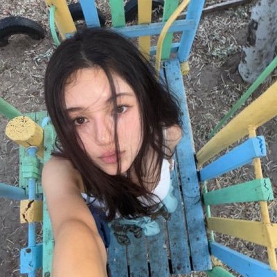 that one oomf thats so newjeans🐰🦋🎀's profile picture