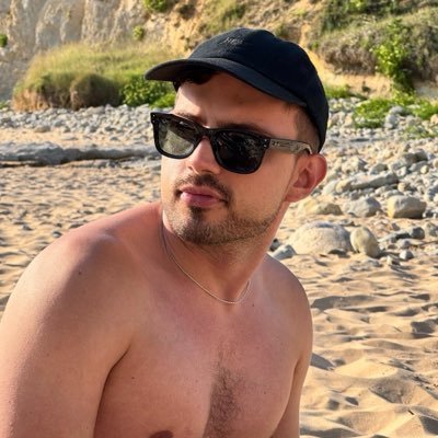 victor_arias1's profile picture