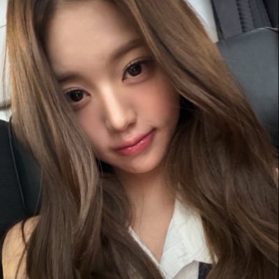 mimi is head dive's profile picture