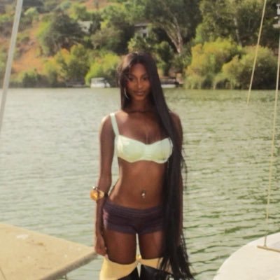 555miIk's profile picture