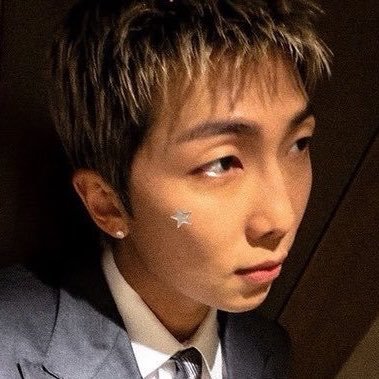 lupita⁷ ✴︎ VAI VER O BTS!'s profile picture