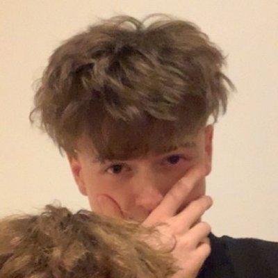 thi's profile picture
