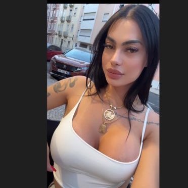 liviacristine21's profile picture