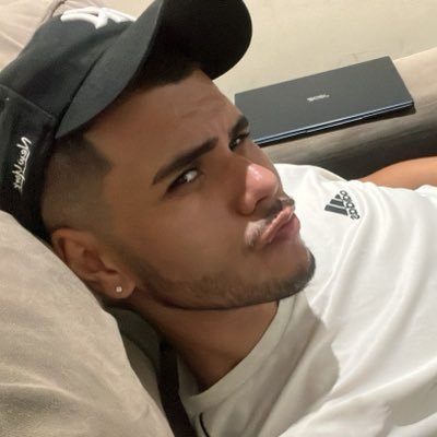 LUCAS's profile picture